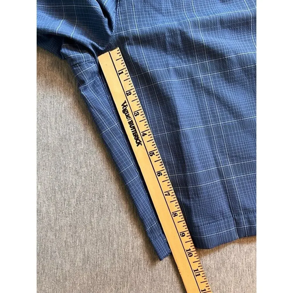Under Armour Mens Performance Shorts Blue Black Plaid Flat Front Stretch Size 32